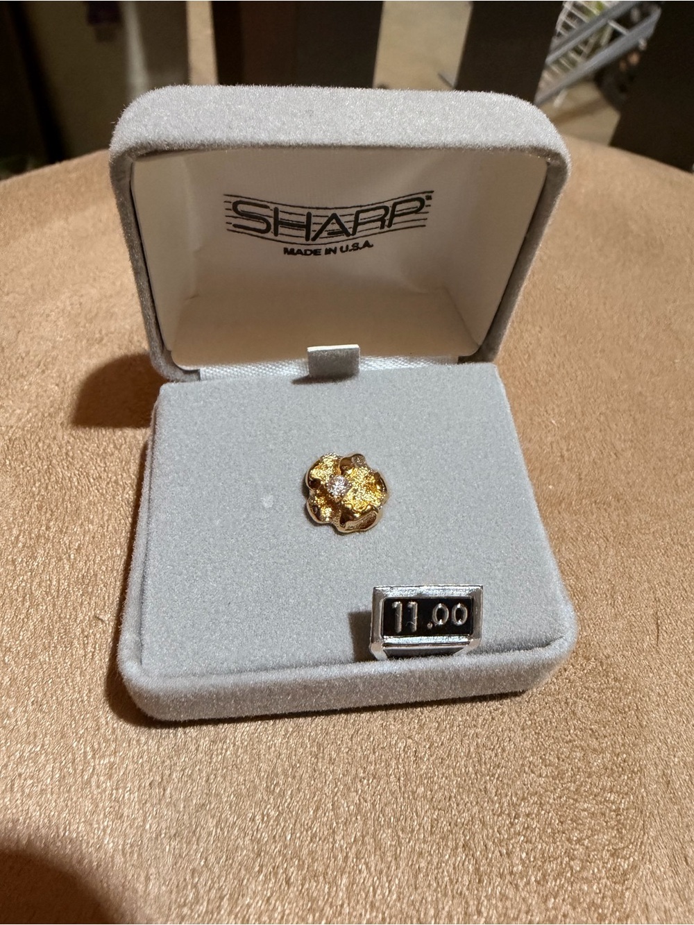 Vintage 70s Gold Nugget Flower Tie Tack Lapel Pin Rhinestone Center w/ Sharp Box
